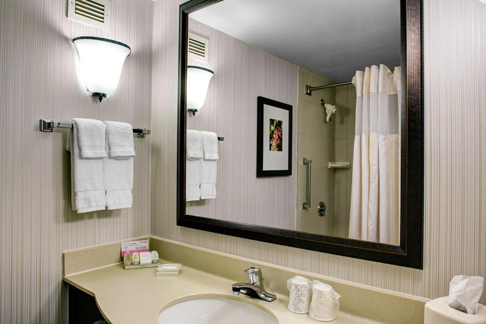 Hilton Garden Inn Atlanta North/Альфаретта Экстерьер фото
