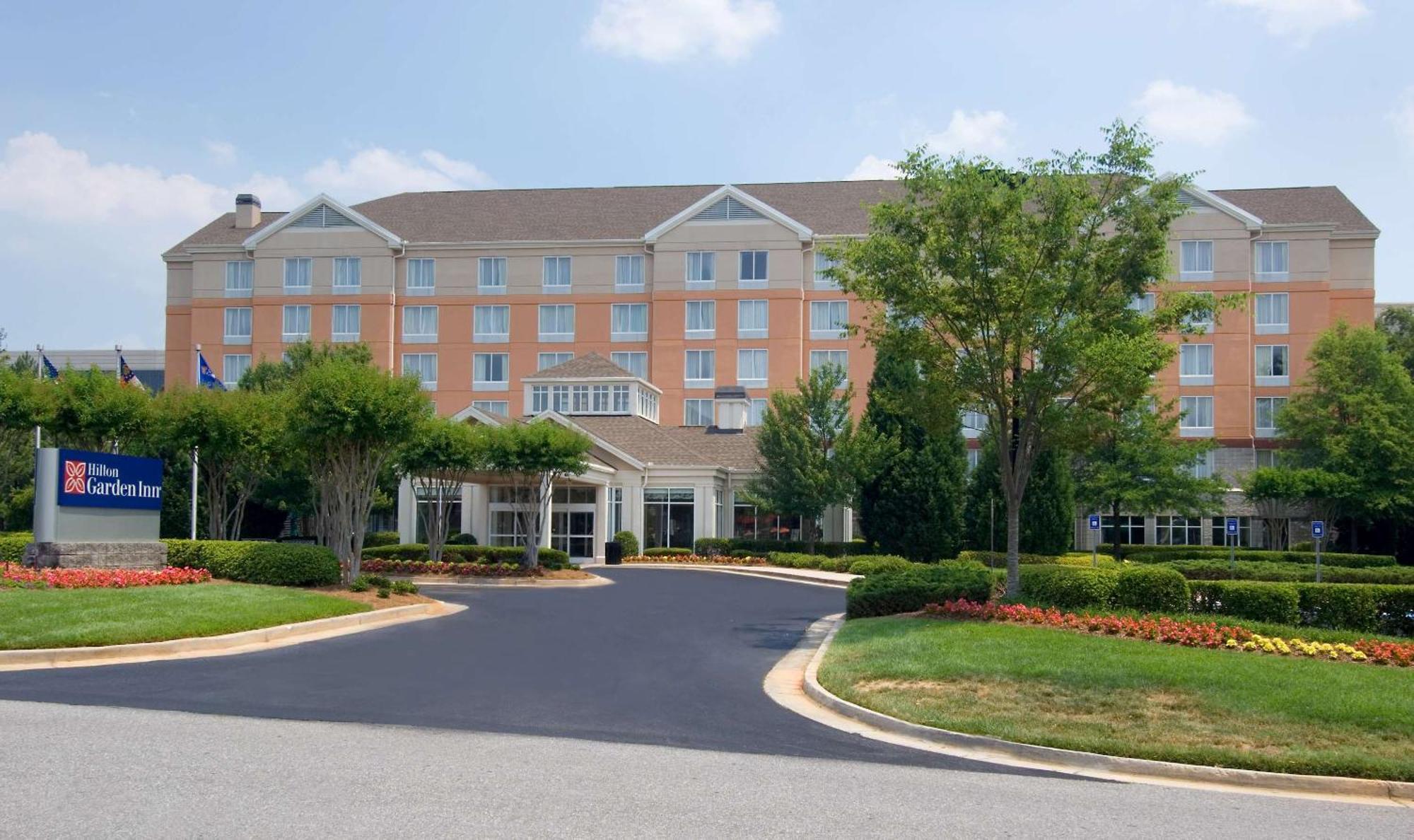 Hilton Garden Inn Atlanta North/Альфаретта Экстерьер фото