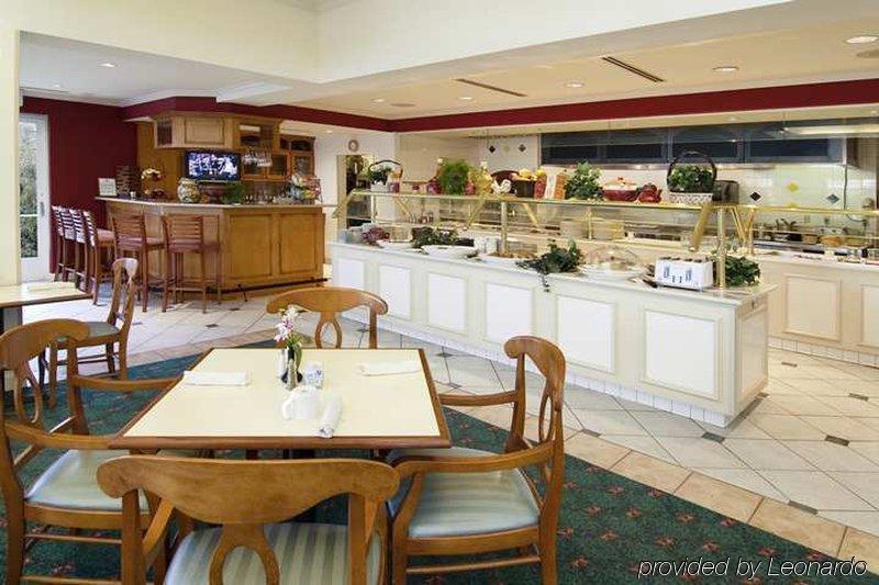 Hilton Garden Inn Atlanta North/Альфаретта Ресторан фото